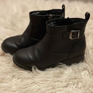 Cat & Jack Girls Black Boots